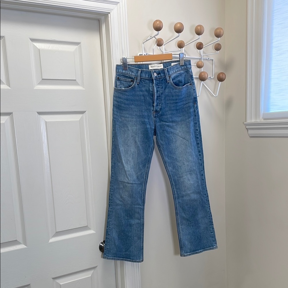 Aritzia - Denim Forum - Organic Cotton Bailey High Rise Crop Flare - Blue - 27